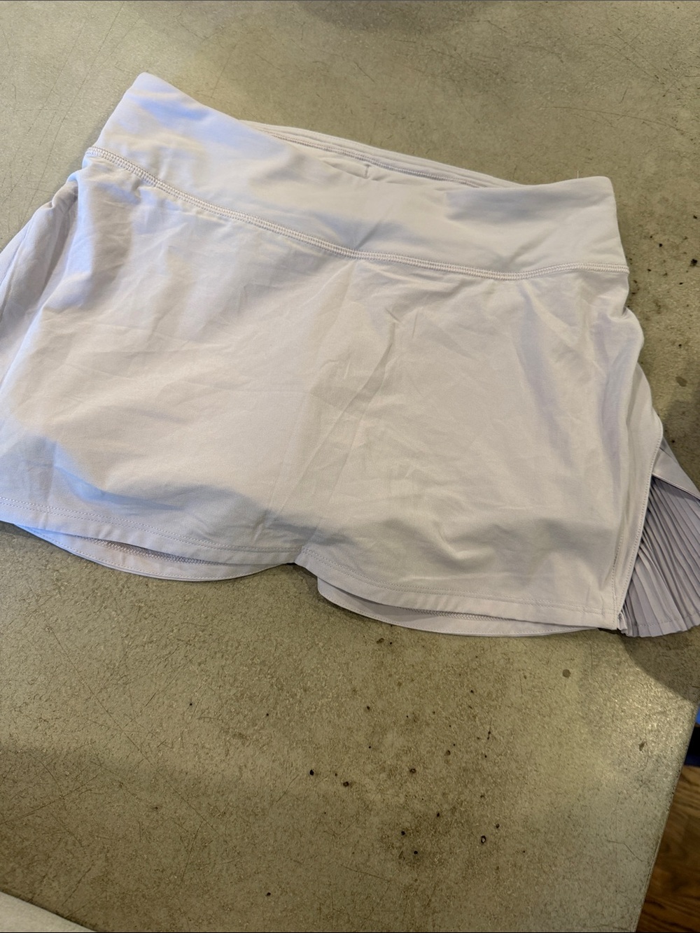 lululemon athletica Women's lavender Athletic Skort with Pleated Side Panel